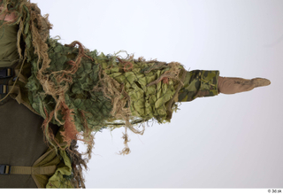 Photos Andrew Elliott Sniper in Ghillie arm upper body 0001.jpg